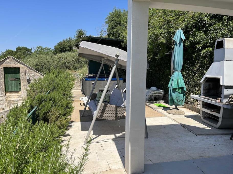 Holiday Home Aria Подгора Экстерьер фото